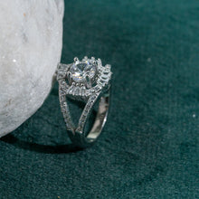 Royal Split-Shank Halo Ring