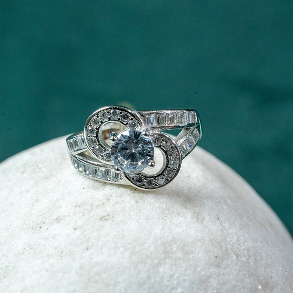 925 Sterling Silver Ladies Designer Ring