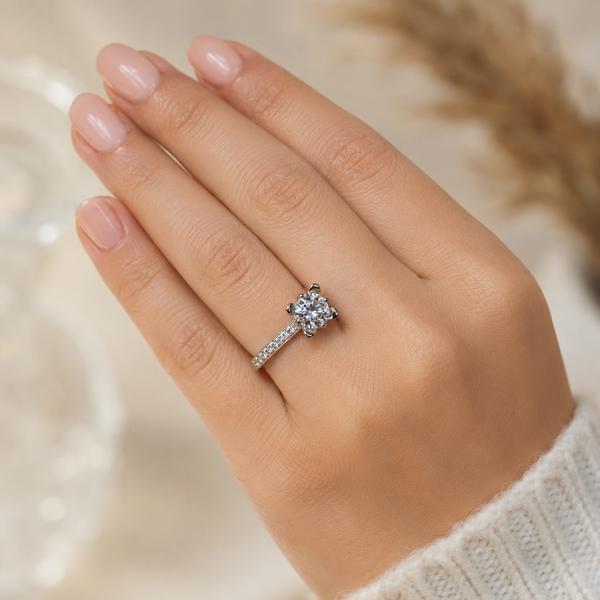 Ladies Solitaire Ring